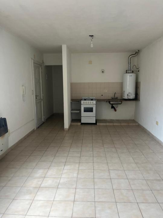 Alquilamos departamento